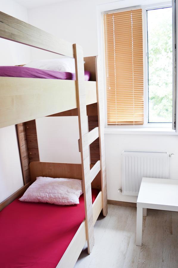 Hostel Railway Kiev Extérieur photo